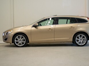 Volvo V60 D5 AWD Summum D-värm Drag Navi BLIS 205hk