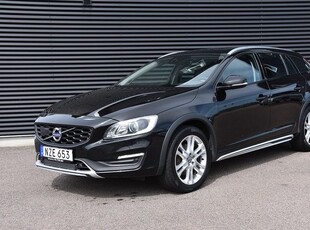 Volvo V60Cross Country D4 AWD Geartronic Summum Värmare Eu6 2016, Kombi