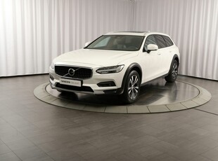 Volvo V90 Cross Country