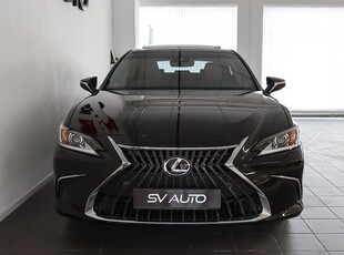 Lexus ES 300h 2.5 E-CVT Limited Edition Taklucka MOMS/VAT