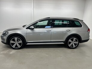 Volkswagen Golf Alltrack DSG 4M TSI Drag/Värmare/Nav/Glastak