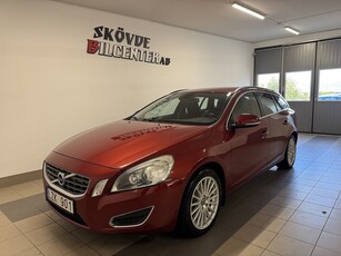 Volvo V60 D2 Momentum/6-VXL/Drag/Xenon/Finans