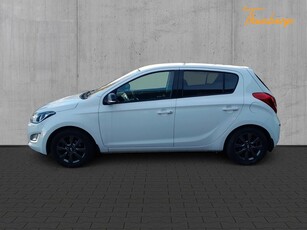 Hyundai i20 1.2 (vinterhjul +Motorvärmare)