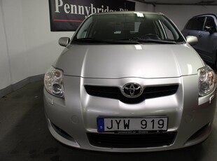 Toyota Auris 5-dörrar 1.6 Dual VVT-i Drag Värmare