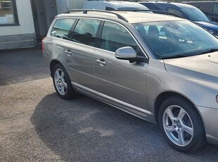 Volvo V70 D5 AWD Geartronic Momentum Euro 5 230 hk