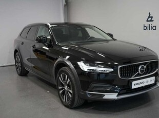 Volvo V90 Cross Country B4 AWD