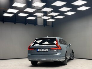 Volvo V90 Recharge T6 AWD R-Design/VOC/Drag/Navi/H&K/B-Kam