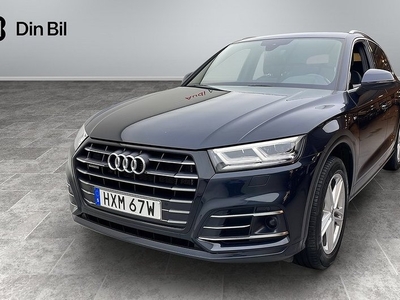 Audi Q5Quattro 55 TFSI e Q 2020, SUV