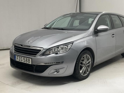 Peugeot 308SW PureTech 2015, Halvkombi