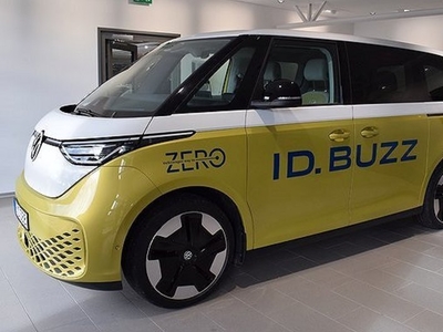 Volkswagen ID. BuzzPRO Drag IQ-Lights Styl Plus interiör 2023, Minibuss