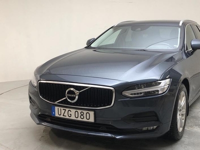 Volvo V90D4 AWD 2019, Kombi