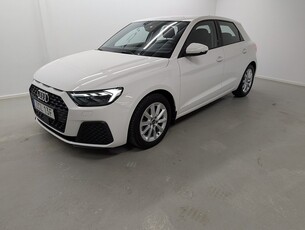 Audi A1 SPORTBACK 110 hk Smartphone gränssnitt