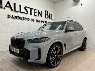 BMW X5 50e M-Sport Pro Panorama SeSpec 1-Ägare Svensksåld