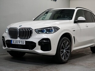 BMW X5 xDrive45e 394hk M Sport 4,95% ränta Drag HUD 360 Laser Hifi Sha