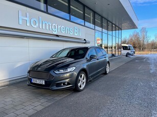 Ford Mondeo Kombi AWD Buisness Värmare Navi Adaptiv Farthållare