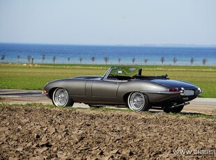 Jaguar E-Type S1 Roadster Renoverad!