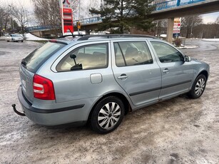 Skoda Octavia Kombi 1.6 MPI Euro 4