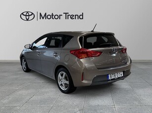 Toyota Auris Hybrid 1.8 5-D Edition 50 | vinterhjul