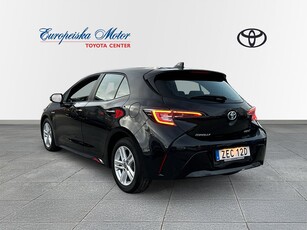 Toyota Corolla 5D 1,8 Hybrid e-CVT Active