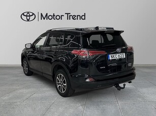 Toyota RAV4 Hybrid 2,5 2WD X-EDITION | vinterhjul | dragkrok