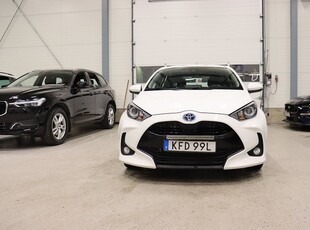 Toyota Yaris Hybrid CVT Active P-Sensorer B-Kamera 116hk