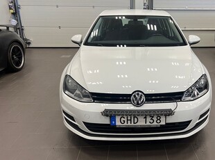 Volkswagen Golf 1.6 TDI 4Motion 1-ÄGARE Drag Värmare Kamera