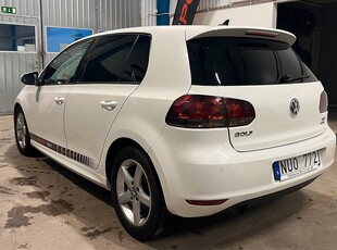 Volkswagen Golf 5-dörr 1.6 TDI Dark Label Design, Drag, DSG