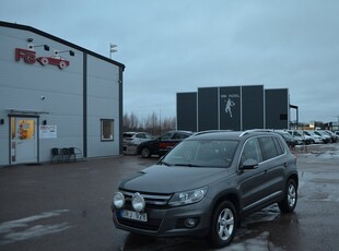 Volkswagen Tiguan 2.0 TDI 140 hk 4Motion En Ägare Drag Navi