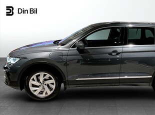 Volkswagen Tiguan eHybrid ELEGANCE 245hk drag,kamera,MatrixLED