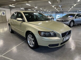 Volvo S40 2.4 Euro 4 Nykamrem Nyservad Dragkrok Automat