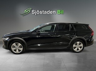 Volvo V60 Cross Country B4 AWD Aut Momentum Drag Nav Kamera