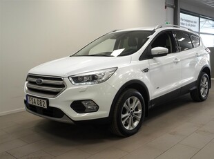 Ford Kuga 2.0 TDCi AWD Powershift Drag 180 hk 2.99% Ränta