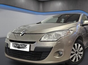 Renault MeganeMégane 1.6 E85 ,Ny besikt, Ny service 2010, Halvkombi