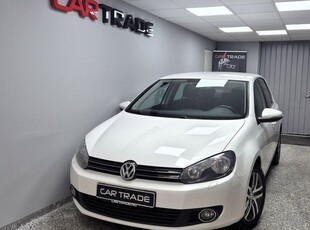 Volkswagen Golf1.6 TDI 5-D NYBES DARK LABEL 3 ÄGARE 2011, Halvkombi