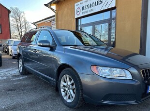 Volvo V702.0 D Kinetic Euro 4 manuell 2010, Kombi