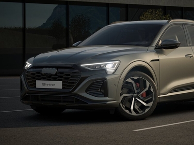 Audi Q8 55 e-tron