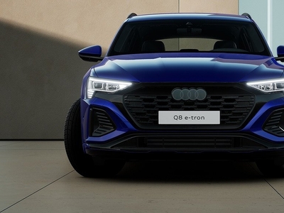 Audi Q8 Quattro 55 e-tron S-line