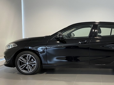 BMW 118 i Sportline Parkeringssensor Farthållare HiFi