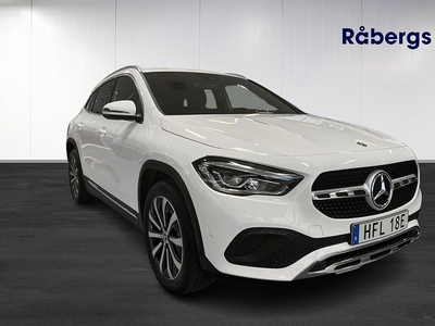 Mercedes-Benz GLA 200 Dragkrok, Backkamera,