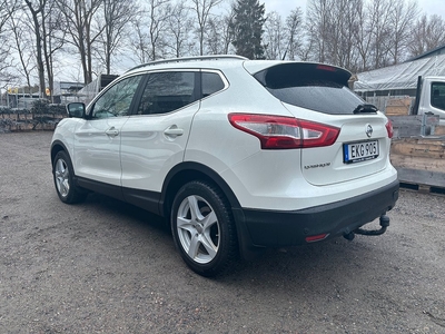 Nissan Qashqai 1.6 dCi XTRONIC-CVT Pano,GPS,B-kamera,Helskin