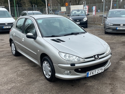 Peugeot 206 5-dörrar 1.4 XS NY BESIKT