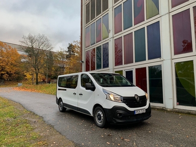 Renault trafic 1,6dci 9 sits långa modell momsbil Euro 6