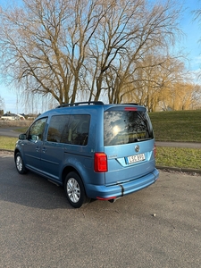 Volkswagen Caddy Life 2.0 TDI Golvsänkt Handikappanpassad