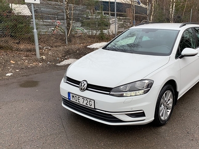 Volkswagen Golf Sportscombi 1.5 TSI 150hk | Värmare | Backkamera