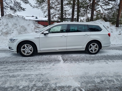 Volkswagen Passat 2.0 TDI 190HK 4MOTION EXECUTIVE GT D-VÄRM