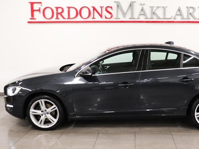 Volvo S60 D4 AWD 190HK CLASSIC MOMENTUM VoC VÄRMARE NAVI S+V