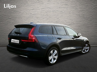 Volvo V60 Cross Country B4 AWD Diesel Core