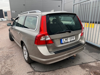 Volvo V70 2.5FT Aut Summum