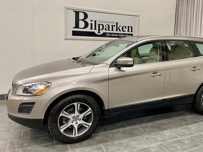 Volvo XC60 D3 AWD Geartronic Summum Euro5 163hk / PANORAMA