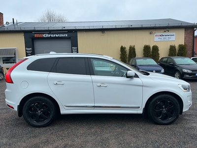 Volvo XC60 D5 AWD AUT Summum Drag/värmare/taklucka